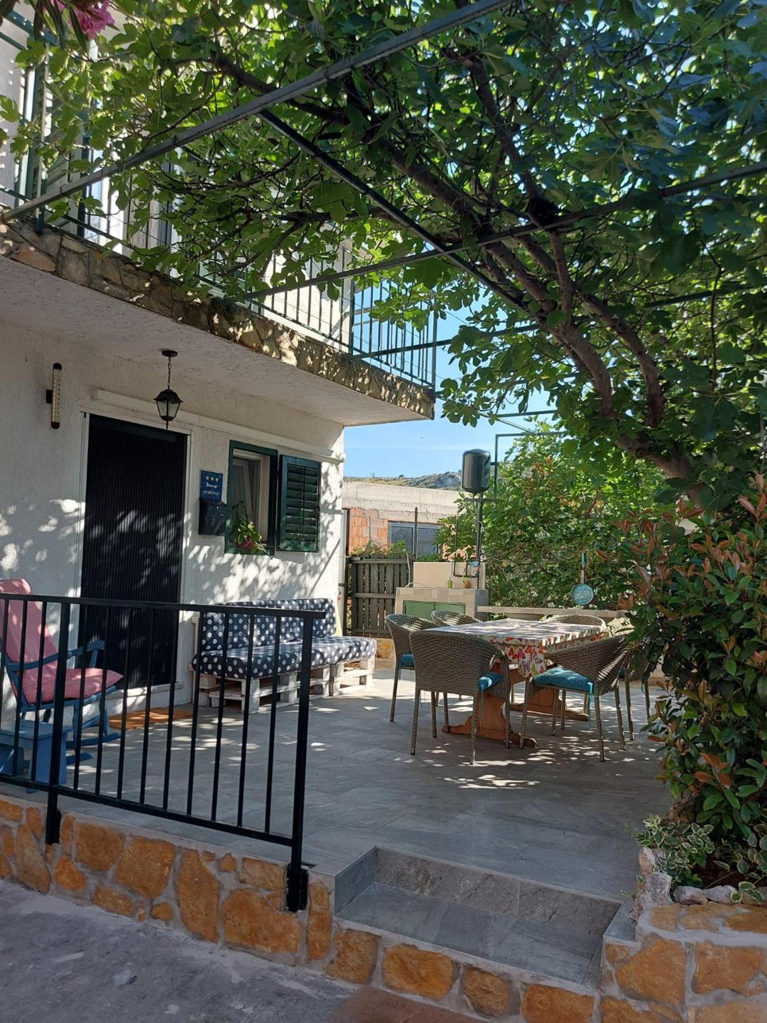 Apartman Alka Zaboric Esterno foto
